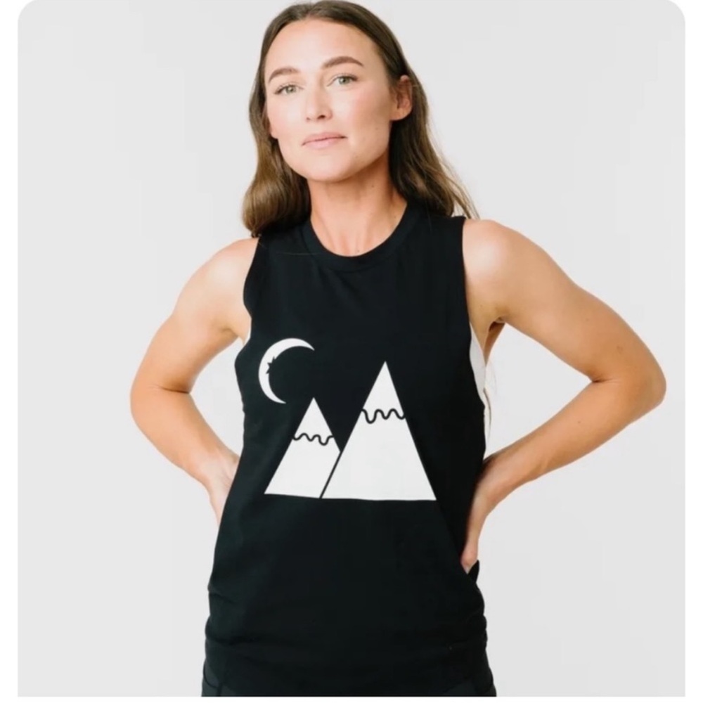 NWT ZYIA Black Mountain Moon Tank XL